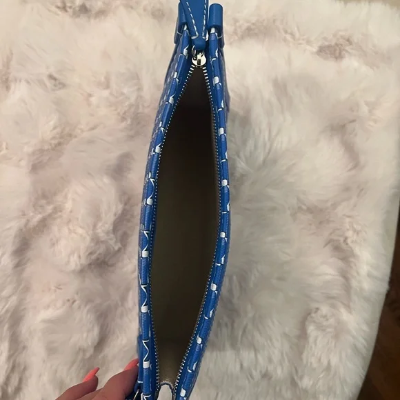 Moynat Paris M Nomad Pouch in Blue - Picture 5 of 12